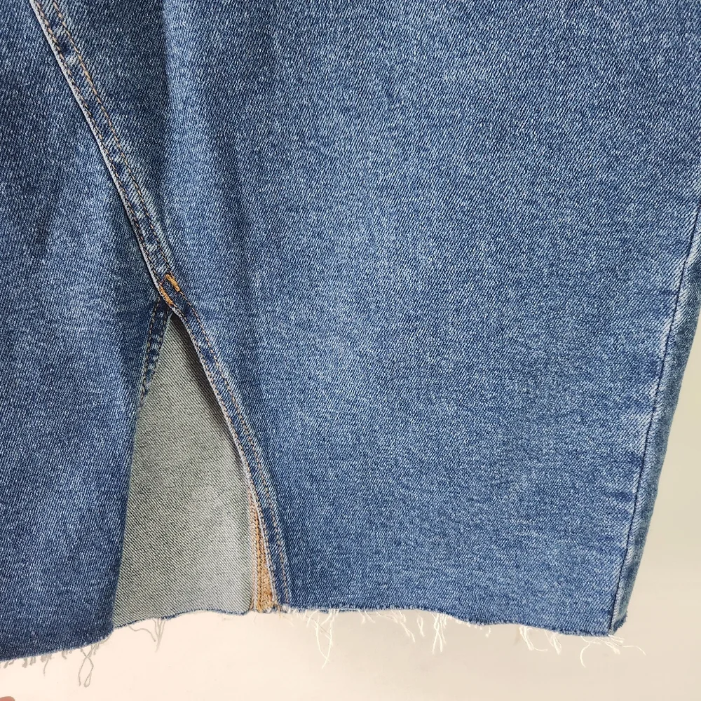 Great Smoky Los Angeles Denim Front Slit Skirt Medium
